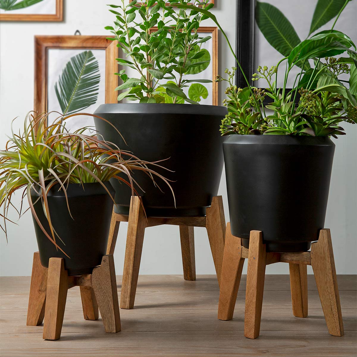 Urn Planter -  - IAAH